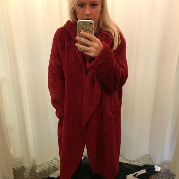 LAST ONE ** Ruby Red Fuzzy Hooded Cardigan - Picture 2 of 4